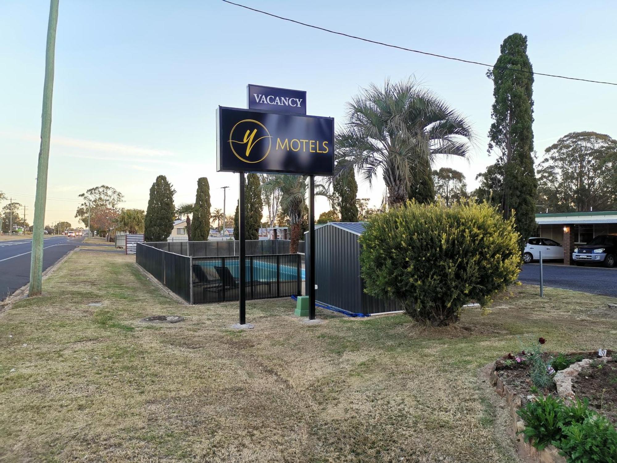 Y Motels Kingaroy Esterno foto