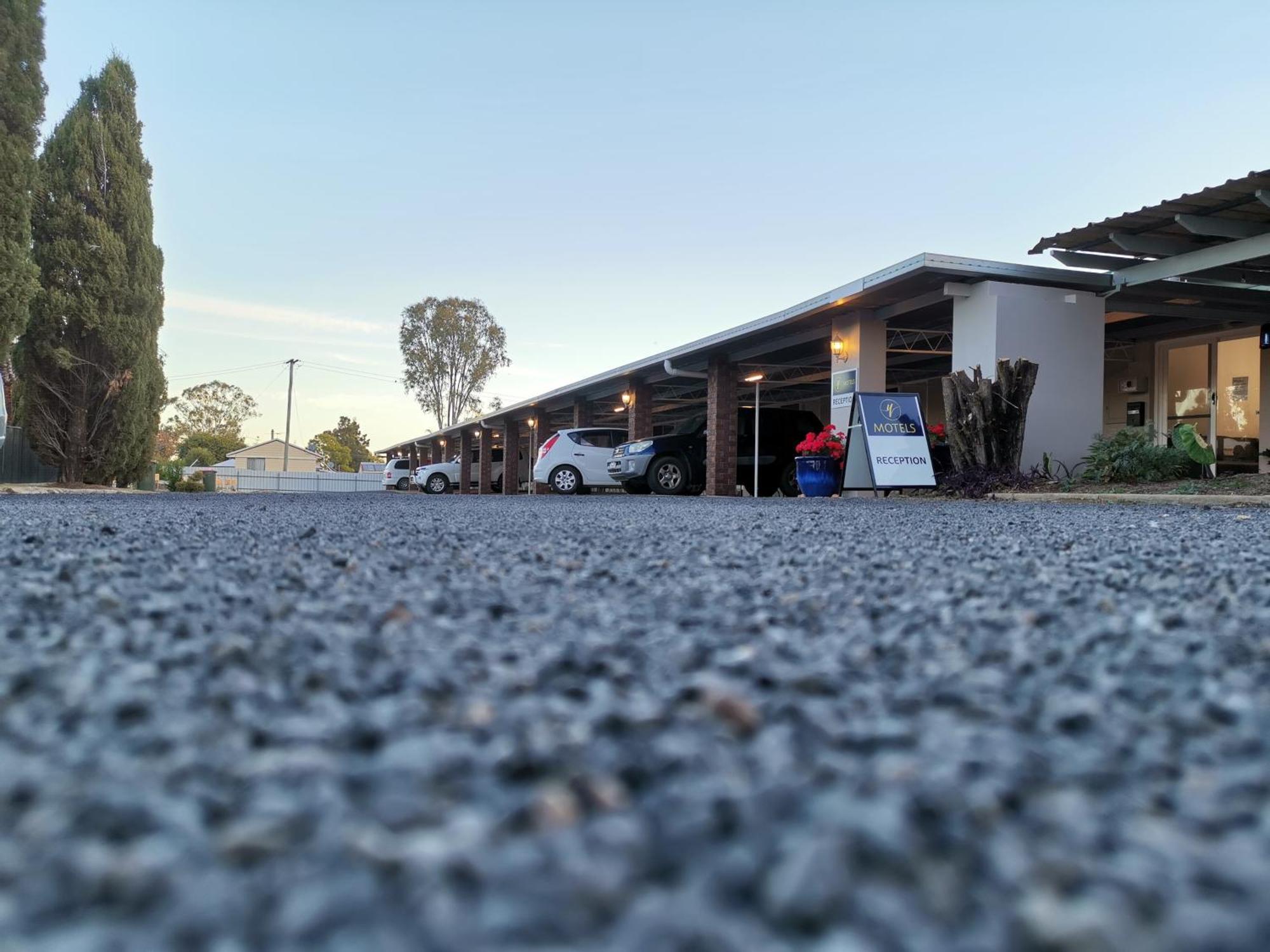 Y Motels Kingaroy Esterno foto